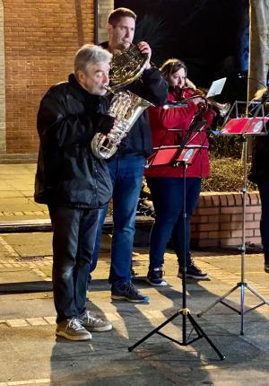 carolsinthesquare2021_3.jpg